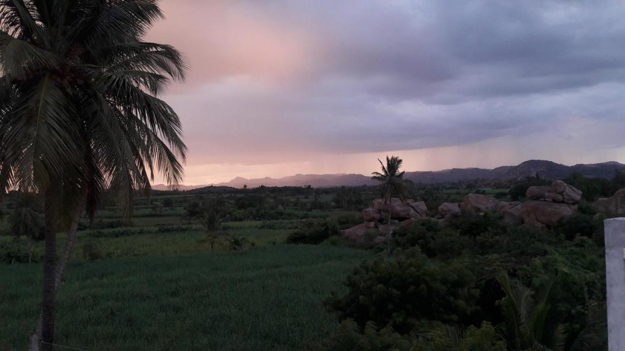 Vaibhav Home Stay Hampi Εξωτερικό φωτογραφία